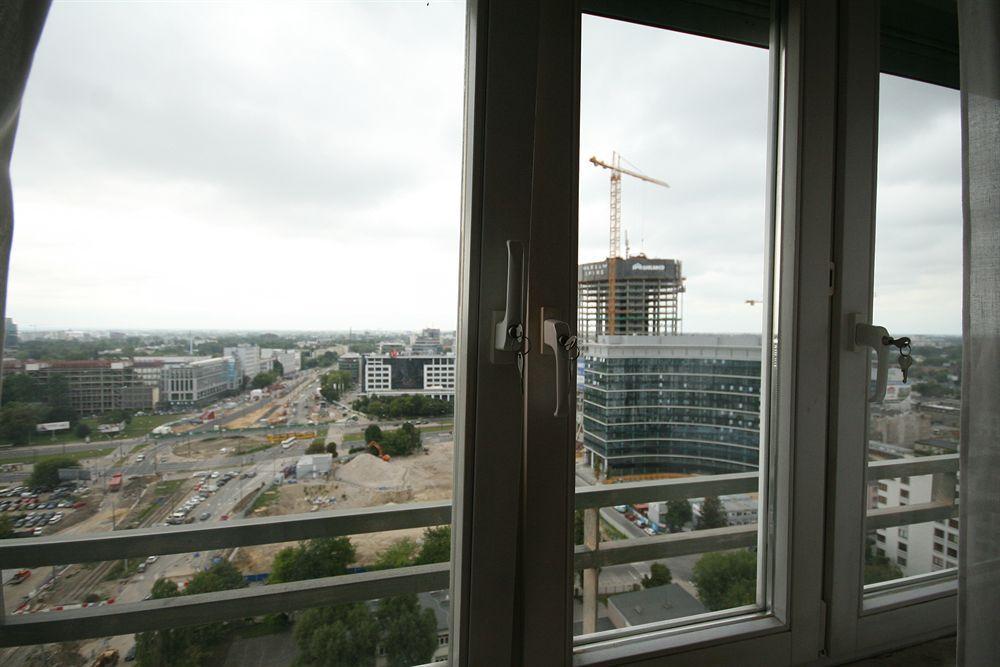 Lucka Residence Warschau Buitenkant foto