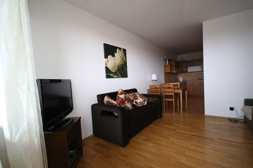 Lucka Residence Warschau Buitenkant foto